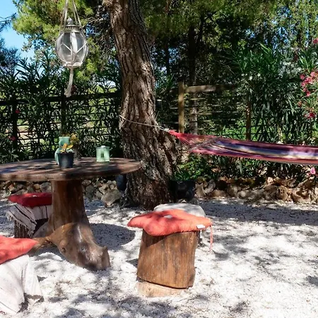 Fterini Apartments Sterna & Alletri Agios Leon Exterior photo