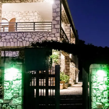 Fterini Apartments Sterna & Alletri Agios Leon Exterior photo