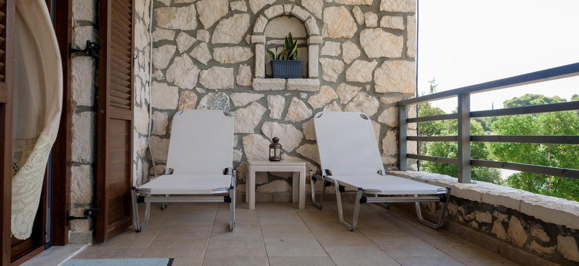 Apartmán Fterini Sterna & Alletri *