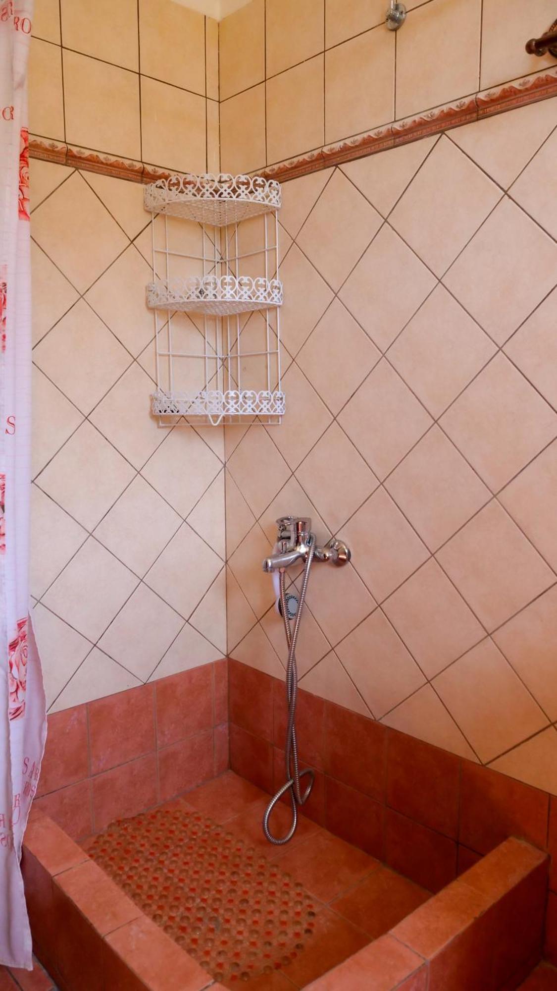Fterini Sterna & Alletri Apartment Agios Leon
