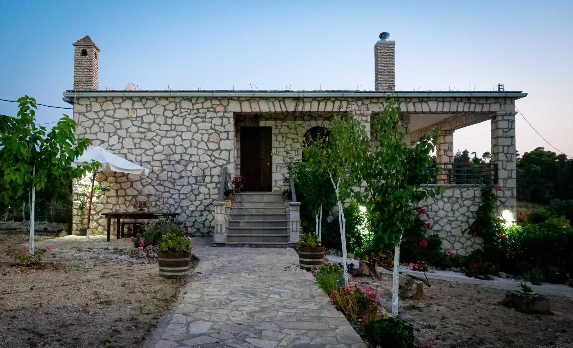 Apartment Fterini Sterna & Alletri
