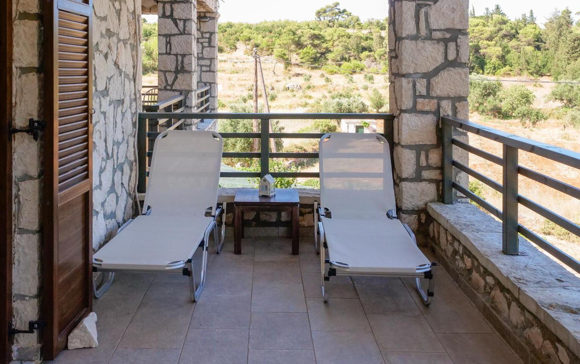 Fterini Sterna & Alletri Apartmán *