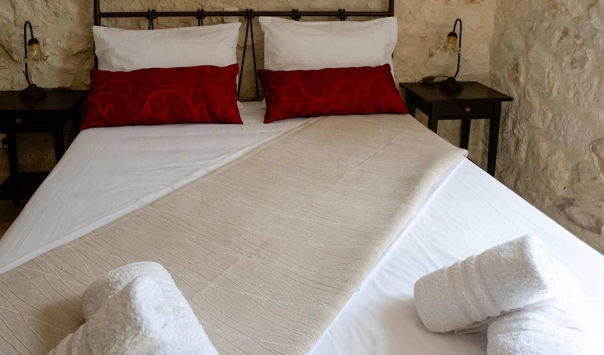 Fterini Sterna & Alletri Apartmán
